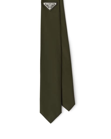 green prada tie